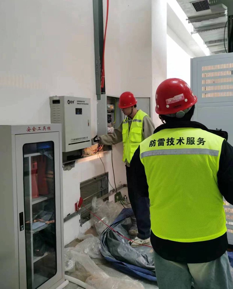 深圳防雷器市场动态：应对恶劣天气的利器